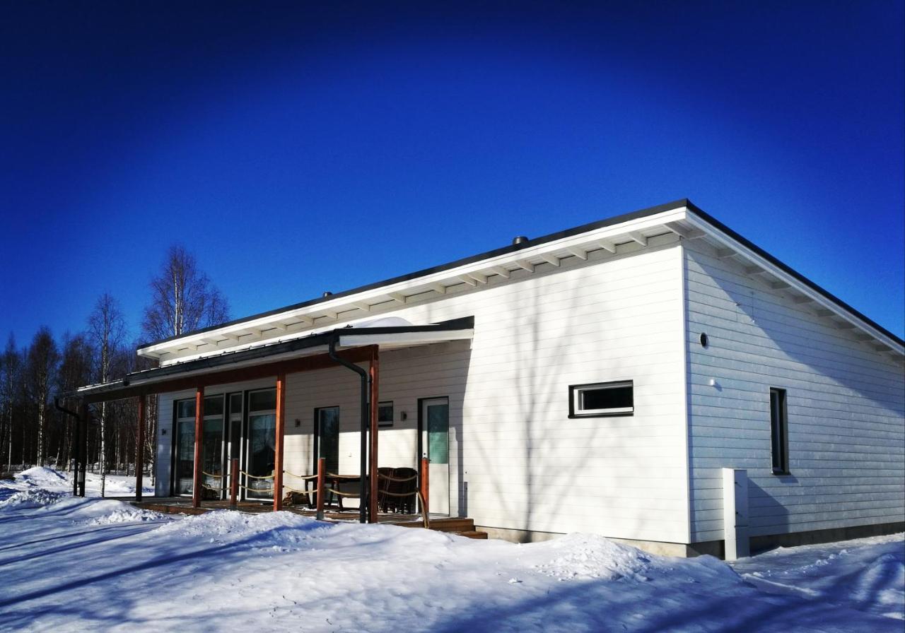 Villa Puistola & Sauna, Near Santa'S Village ロヴァニエミ エクステリア 写真